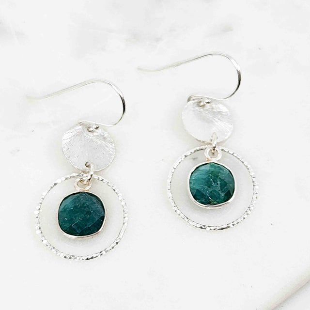 Squared Round Shaped Emerald Sparkle Circle Earrings