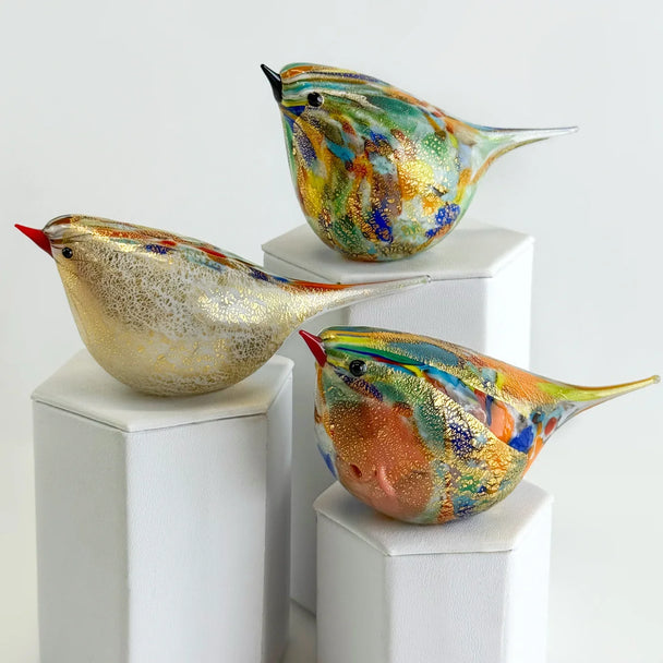 Glass Chirpie Bird