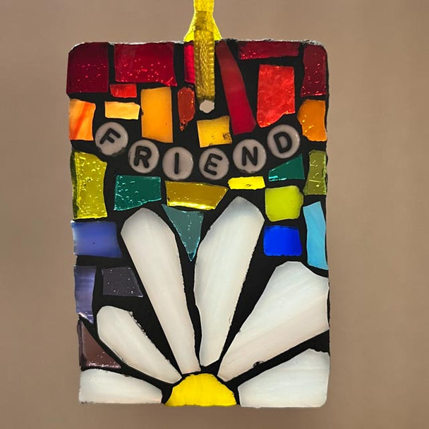 Friend Daisy Ornament