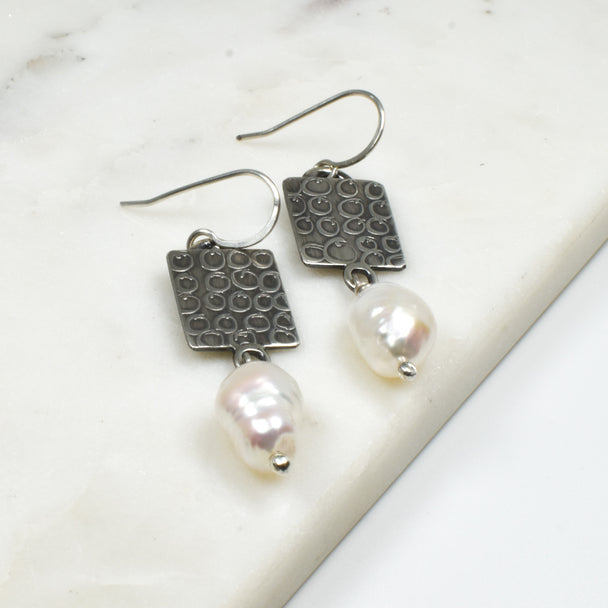 Baroque Pearl Earrings