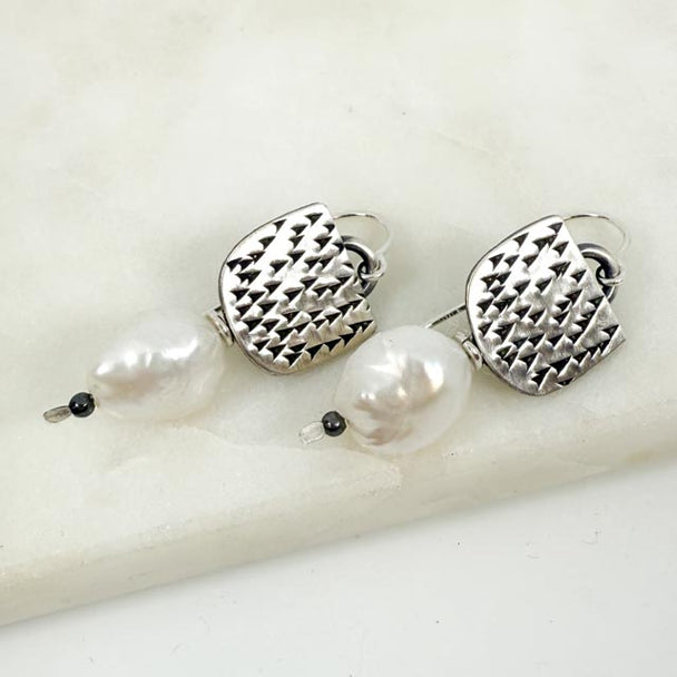 Chased Baroque Pearl Earrings
