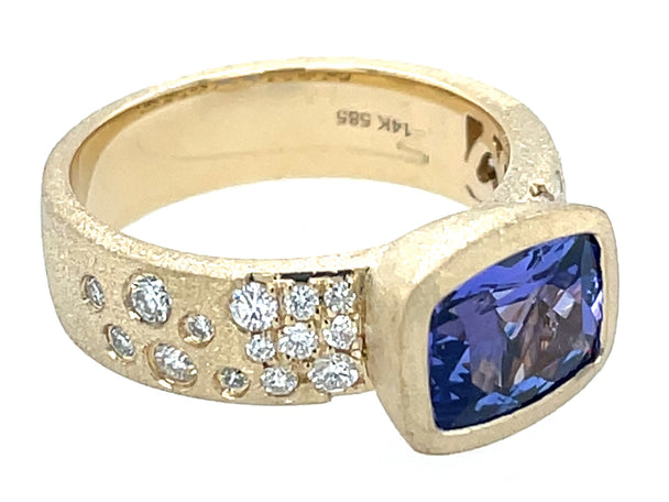 Tanzanite Cushion and Diamond Confetti Bezel Ring