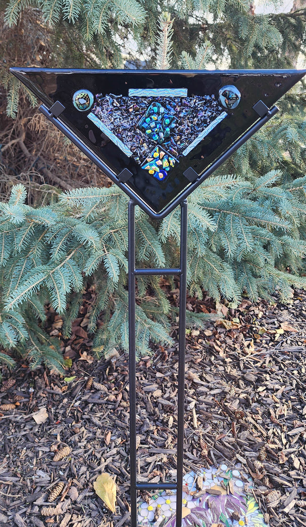 Royalty Garden Stake