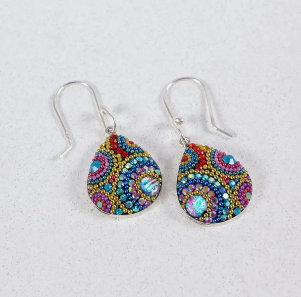 Small Radiant Pearl Earrings