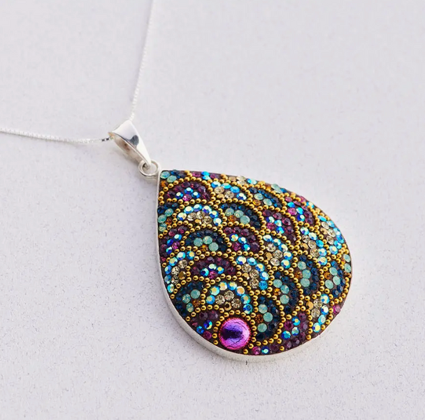 Full Radiant Pear Pendant
