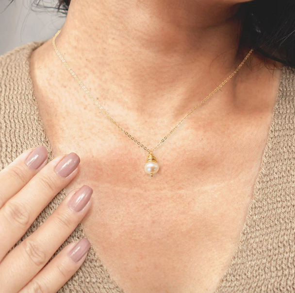 Simple Gold Wrapped Pearl Necklace