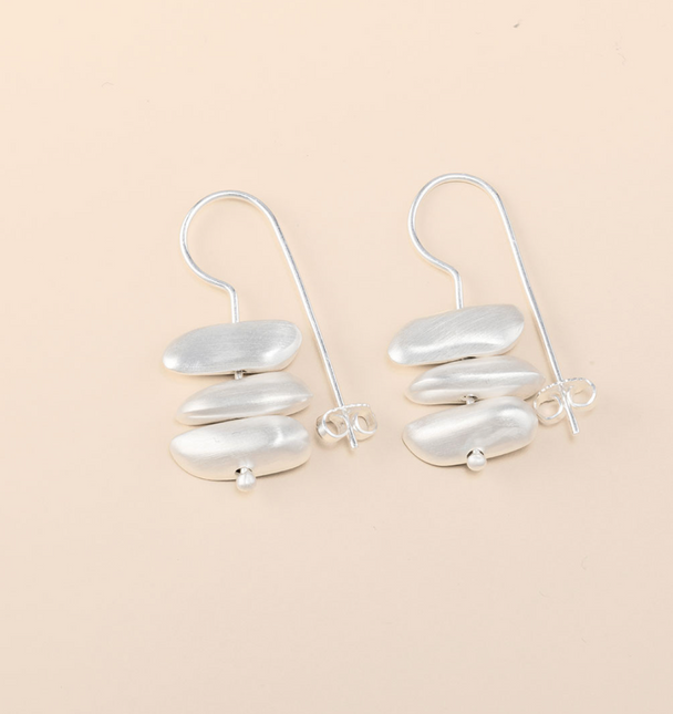 Uneven Oval Drop Earrings