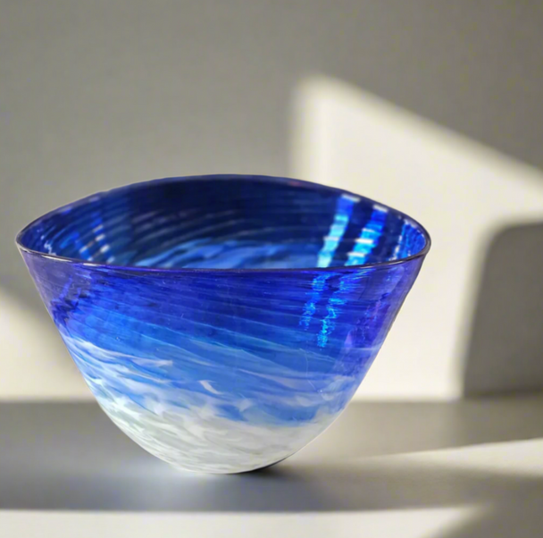 Round Top Spiral Bowl