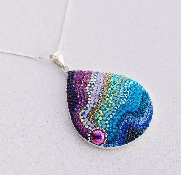 Full Radiant Pear Pendant