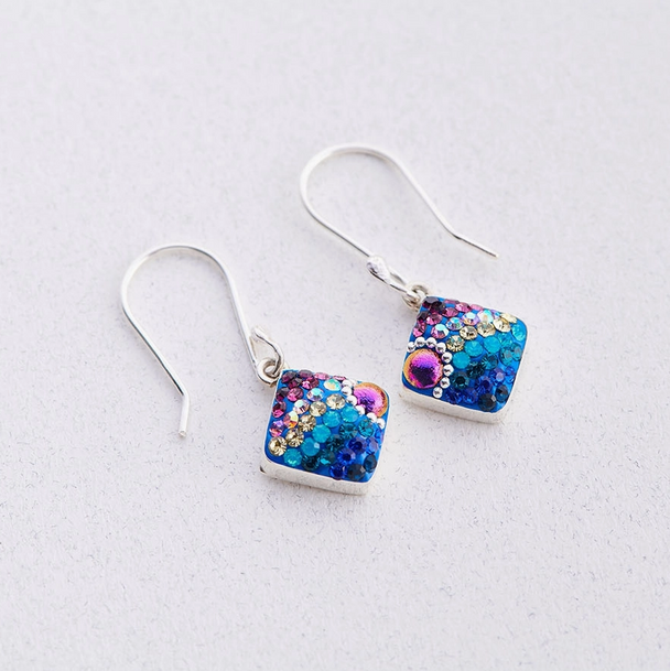 Petite Vibrant Diamond Earrings