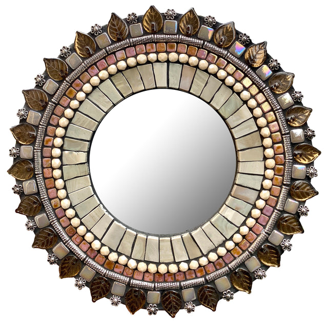 Pearl Daisy Mirror