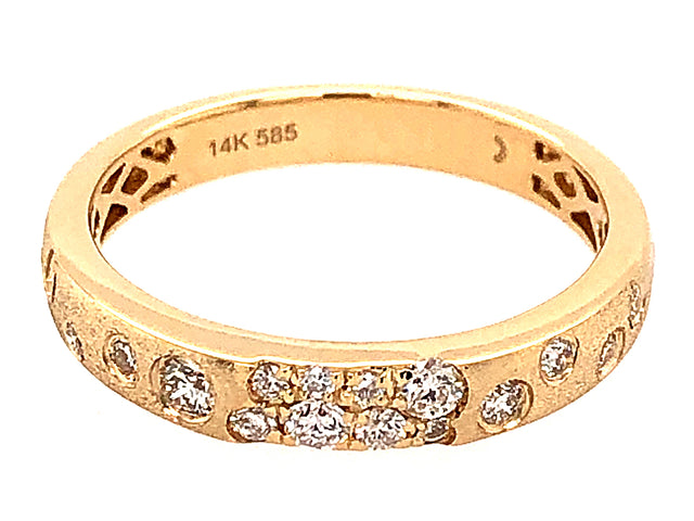 Diamond Scattered Flush Ring