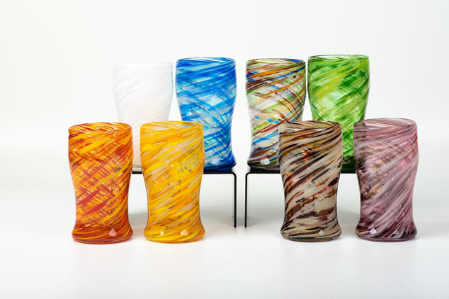 Vino Breve Pint Glass