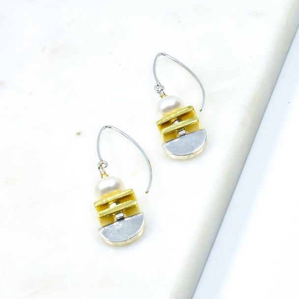 Freshwater Pearl Earrings