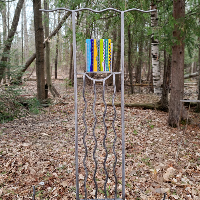 Dichroic Wiggles 2 Trellis