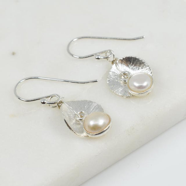 Pearl & Silver Discs