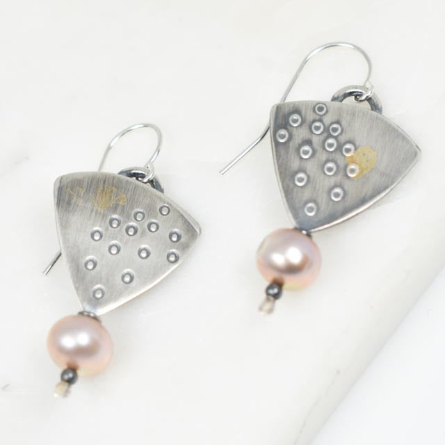 Freshwater Pearl Earrings