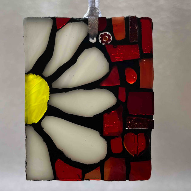 Daisy VII Ornament
