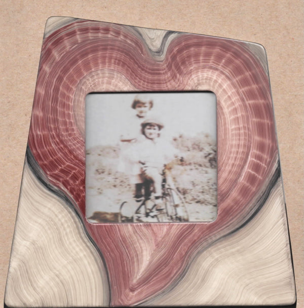 Red Heart Frame