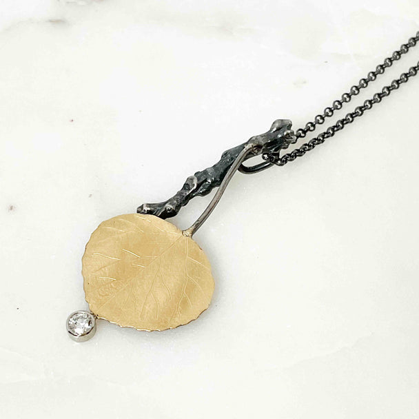 Single Quaking Aspens Leaf Pendant Necklace