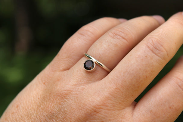 Silver Band Ring with Offset Smokey Quartz Stone