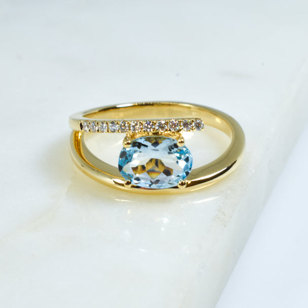Aquamarine and Diamond Ring