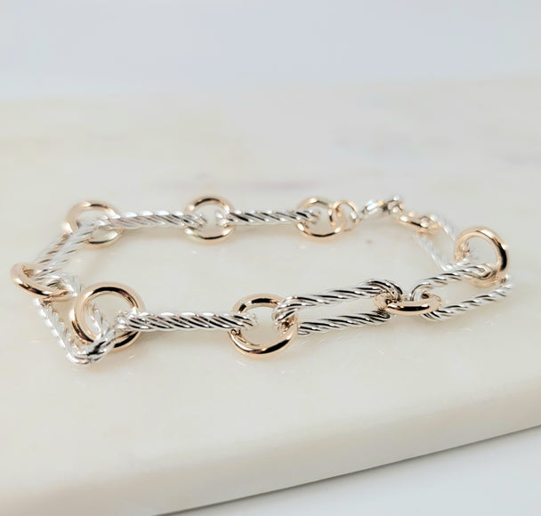 Twisted Chain Link Bracelet