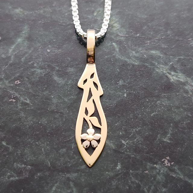 Dainty Forget-Me-Not Necklace
