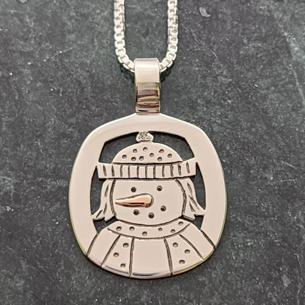 Snowlady Necklace