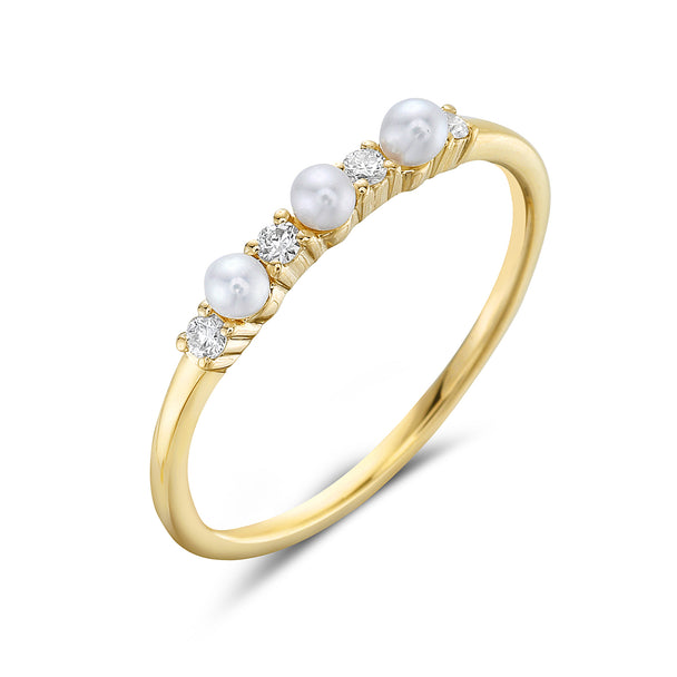 Pearl and Diamond Ring