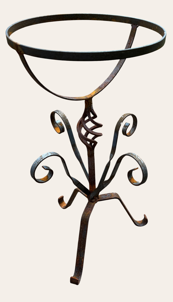 Spiral Bird Bath Base With Reeds