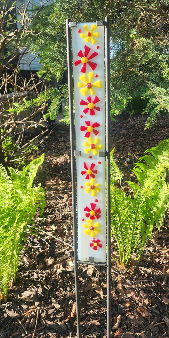 "Flower Power" Outdoor Garden Stake