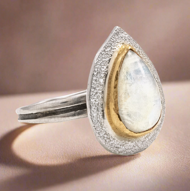 Rivermist Moonstone Ring