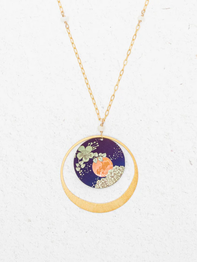 Luna Pendant Necklace