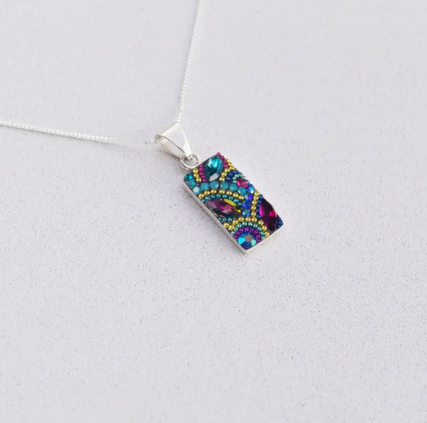 Petite Sparkle Streak Pendant