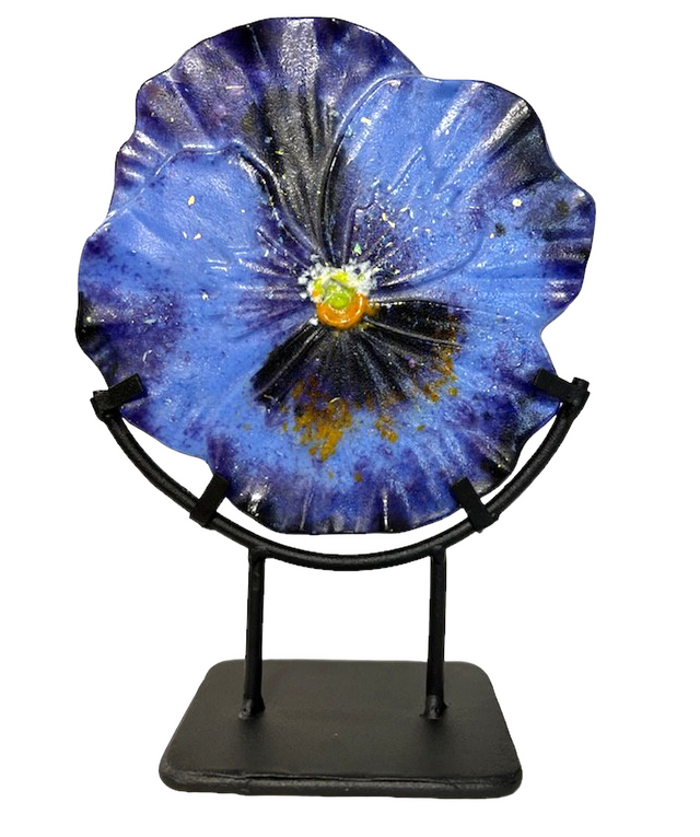 Pansy Sculpture