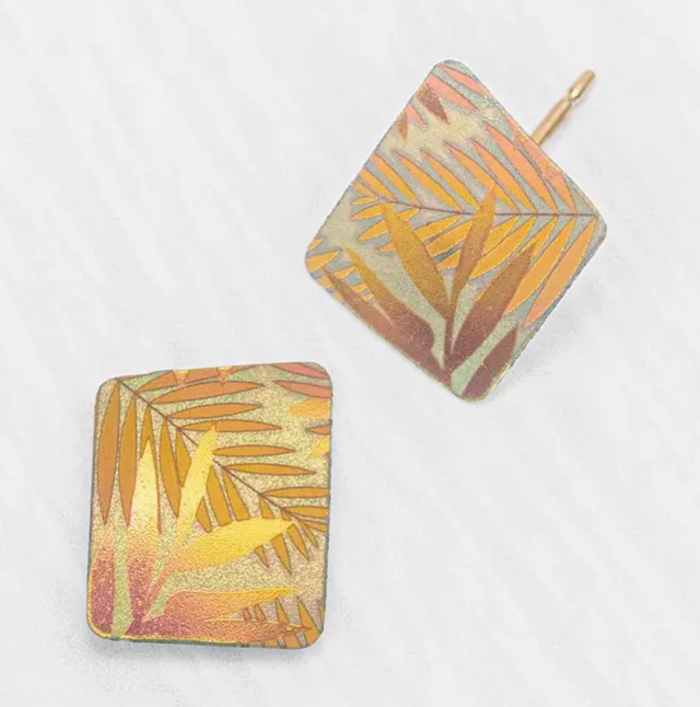 Rae Post Earrings