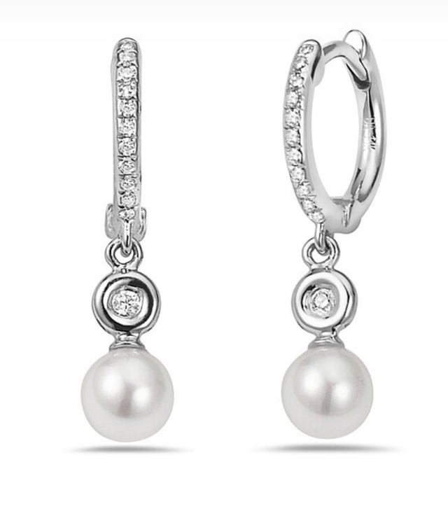 Hoop with Diamonds and Drop Pearl Earring