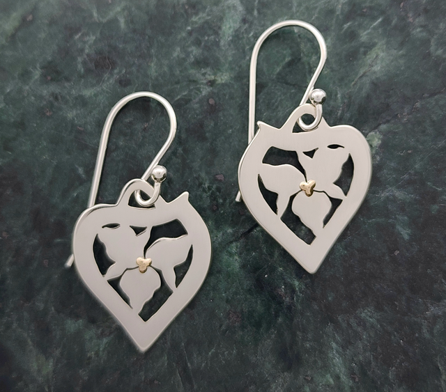 Medium Trillium Earrings