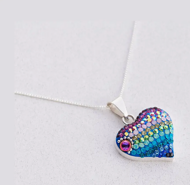 Mini Vibrant Heart Pendant