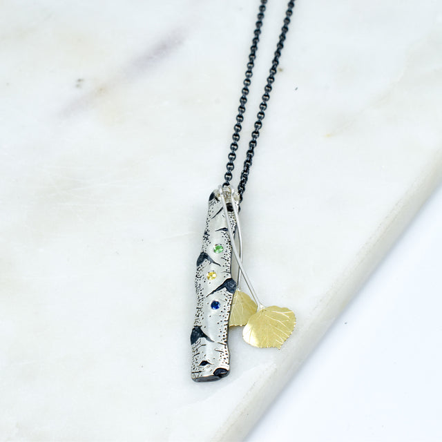 Medium 3 Stone Aspen Leaf Allure Pendant Necklace
