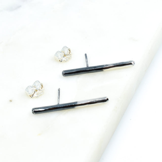 Large Bar Stud