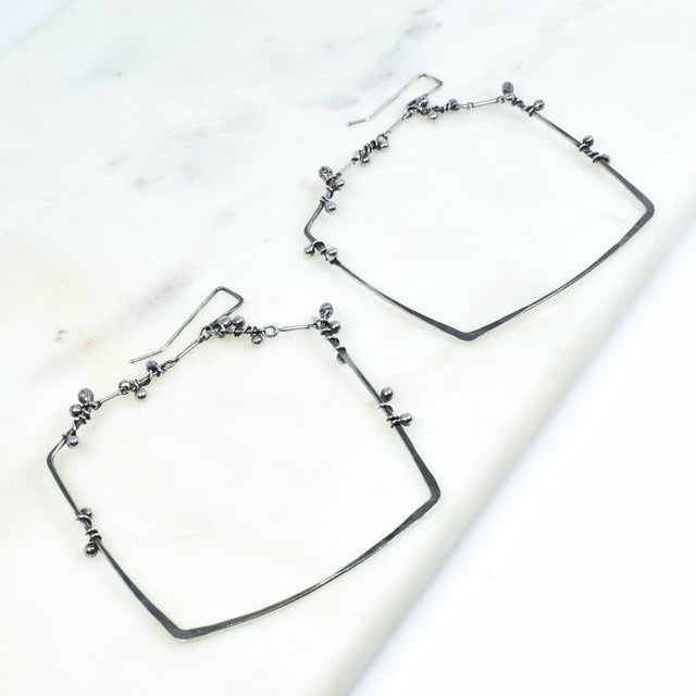Hexa-Hoops