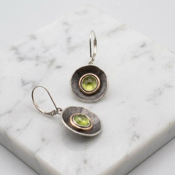 Nested Dish Peridot Earrings