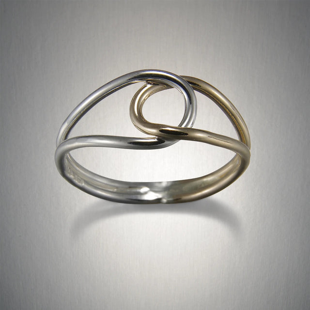 Peridot Interlocked Loops Ring