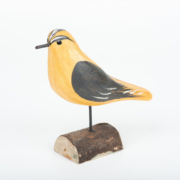 Small Goldfinch, bird decoy, wood, Richard Morgan, Plum Bottom Gallery