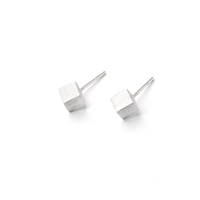 Cuble On the Diagonal Earrings