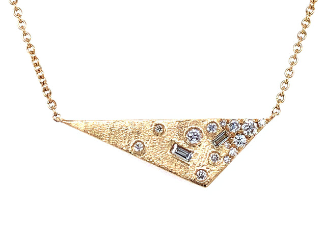 Triangle Diamond Flush Set Necklace